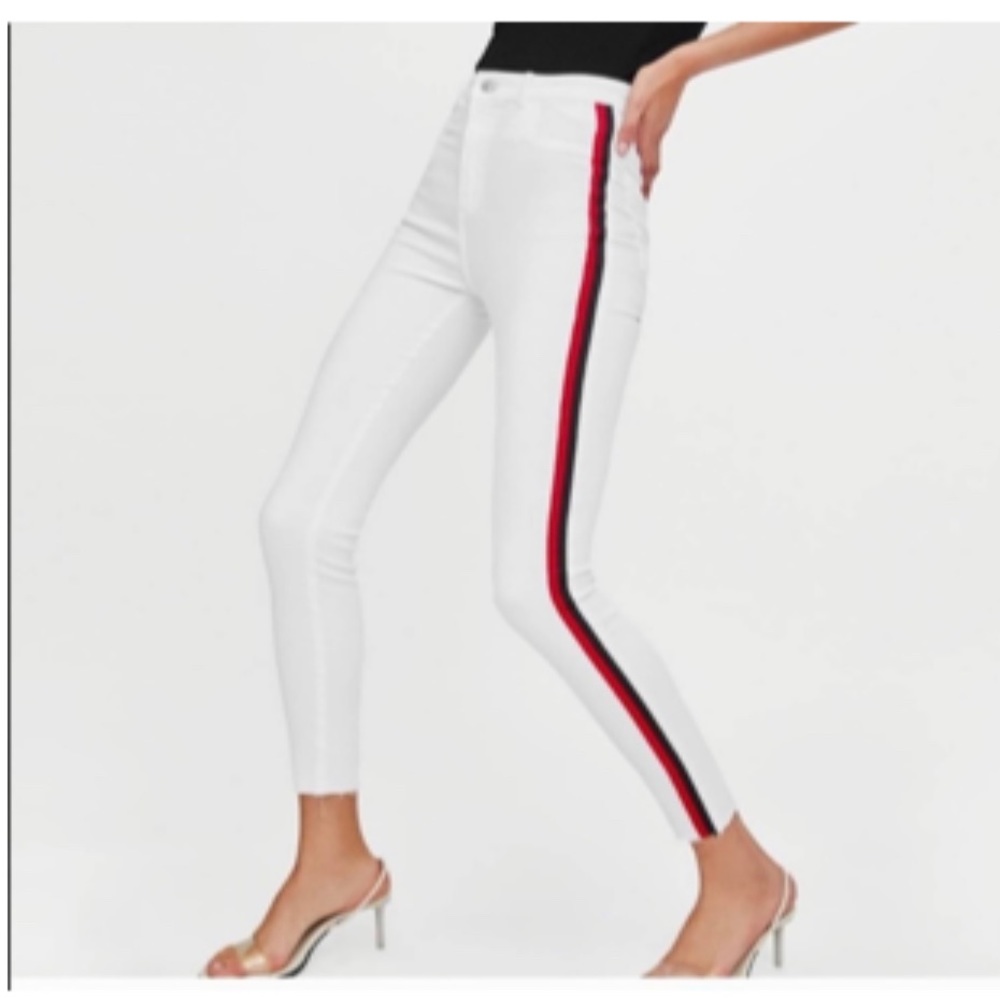Zara trafaluc white denim jeans, Sz 36
